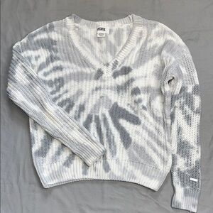 PINK Victoria's Secret Gray and White Oversized Knit Sweater XS